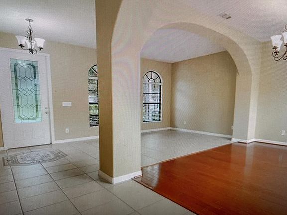 4th image of 20206 Heritage Point Dr