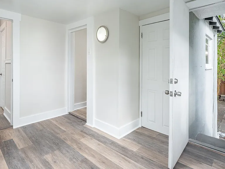 3031 Ivy St #2 — Photo 5