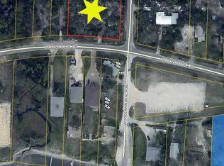5296 Soundside Dr, Gulf Breeze, FL 32563