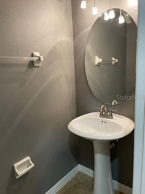 3 bed, 2.5 bath, 1500 sqft, $2,500 — Photo 4