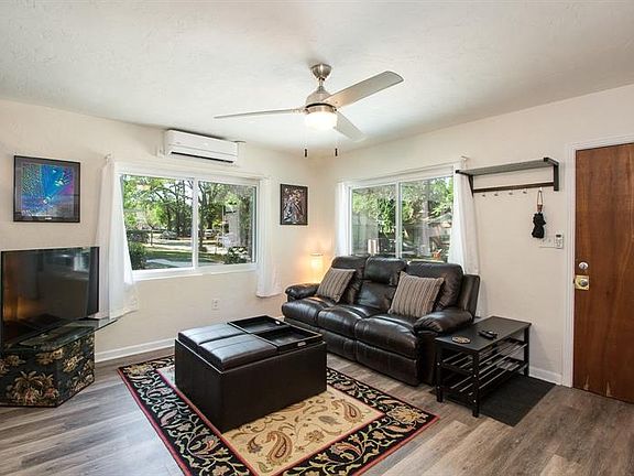 3rd image of 111 NW 21st St