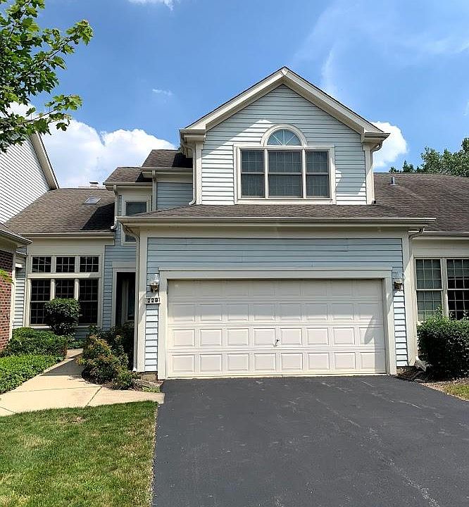 1st image of 229 Parktrail Ct