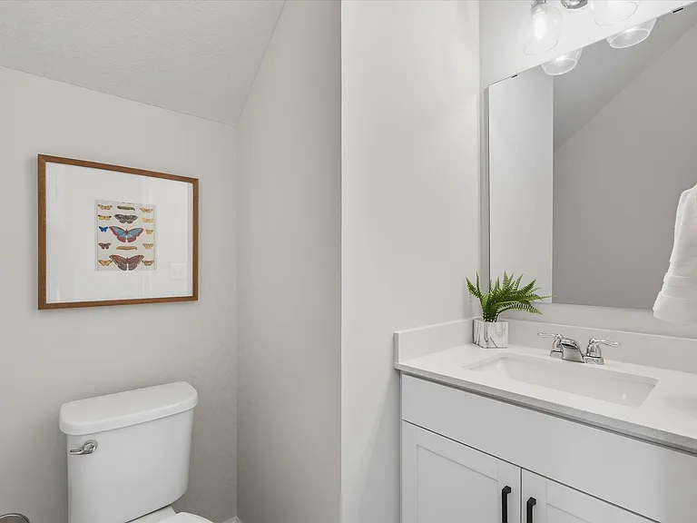 3472 Knightsbridge Trl N — Photo 24