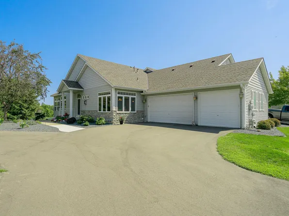 7232 Kestrel Trl, Savage, MN 55378