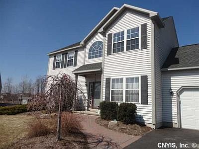 2nd image of 11 Foxwood Dr