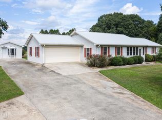 252 Ginn St, Carnesville, GA 30521