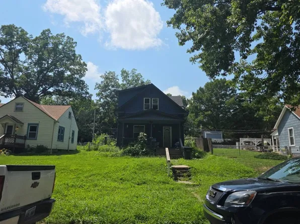 1406 9th Ave, Leavenworth, KS 66048