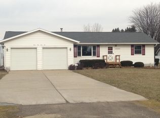 12945 Holland Rd, Frankenmuth, MI 48734