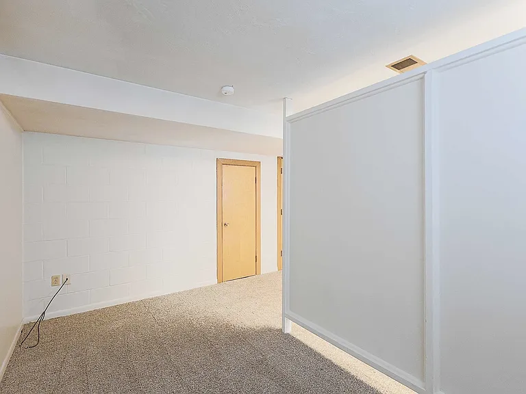 1731 E St #11 — Photo 3