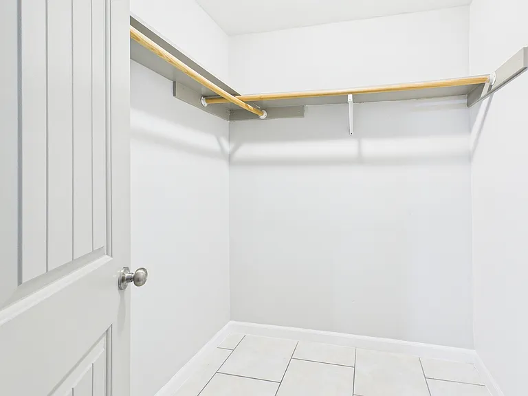 7836 Bateman Ln — Photo 27
