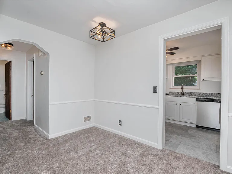 6957 Murray Ave #2 — Photo 9