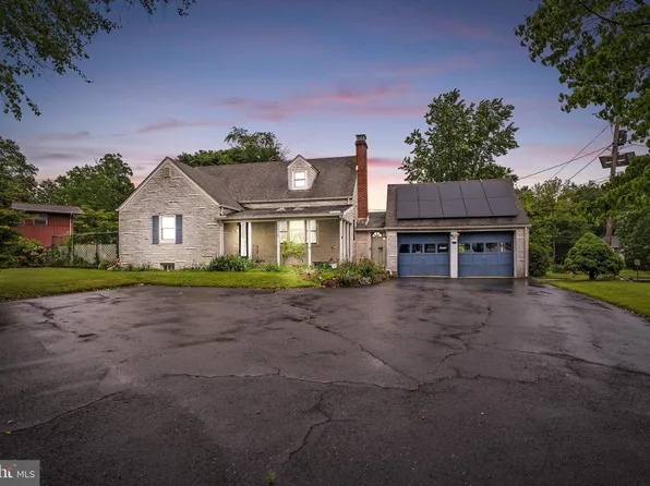 1010 Hampton Dr, Eastampton, NJ 08060