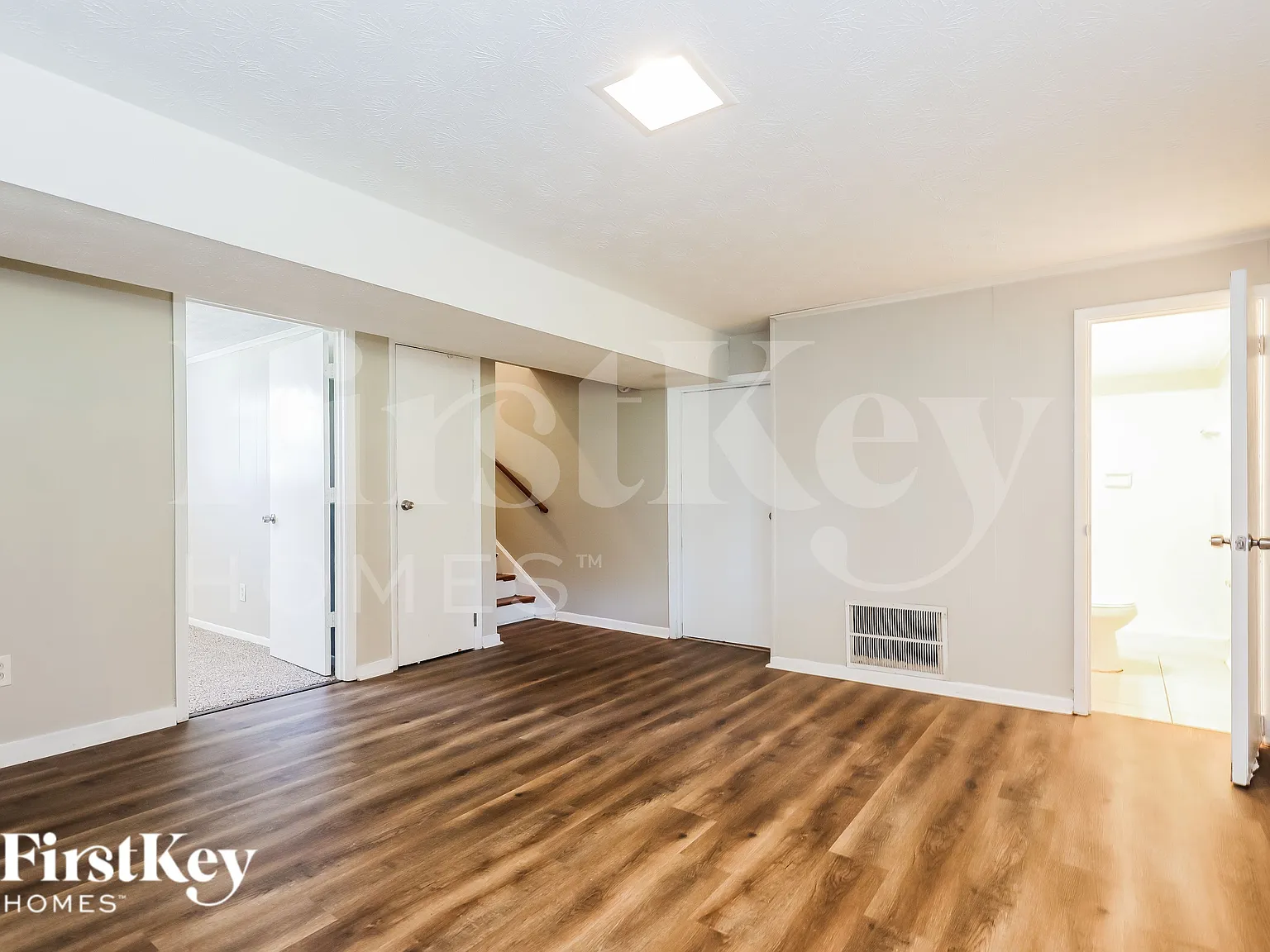 3 bed, 2.0 bath, 1400 sqft, $1,685 — Photo 4