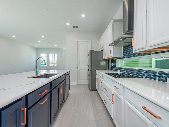5th image of 13652 McMillan Dr