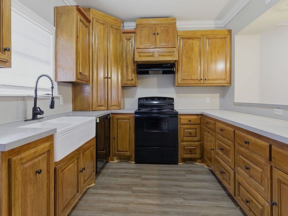 5th image of 4400 Brown St #S