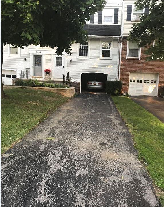 1st image of 1458 Independence Dr