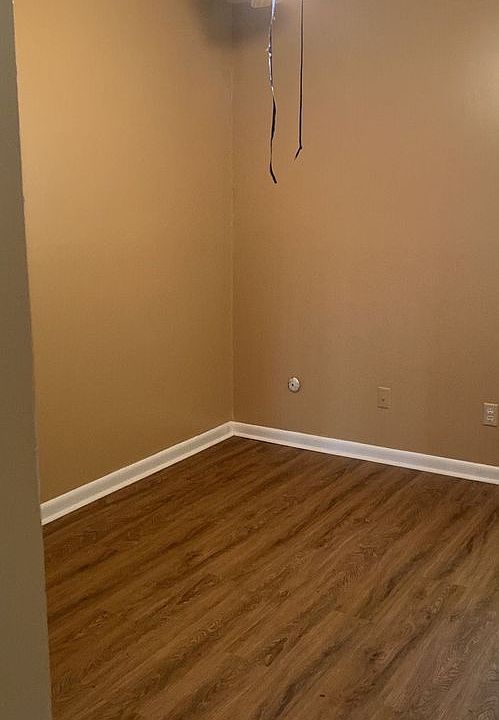 1st image of 1291 Glyndon Dr