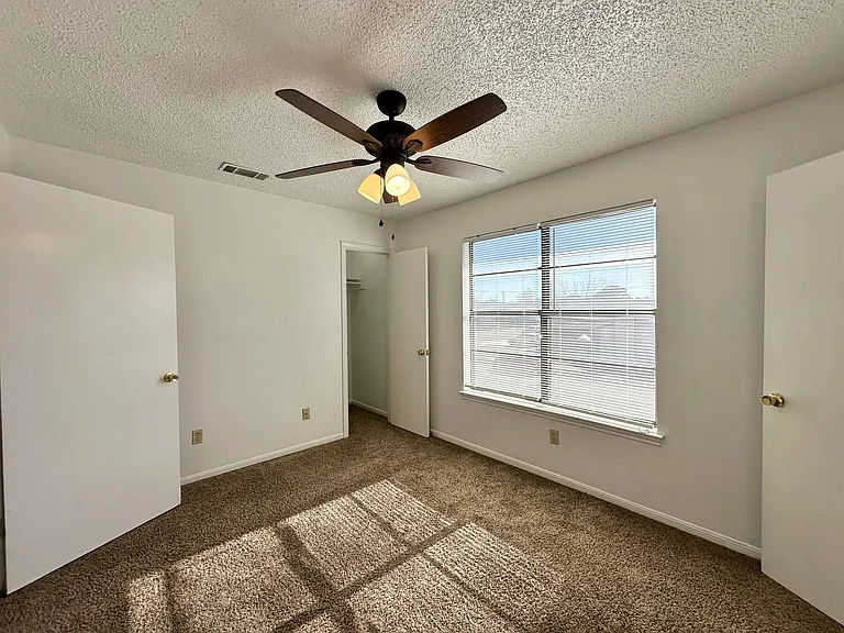2609 Bermuda Drive — Photo 44