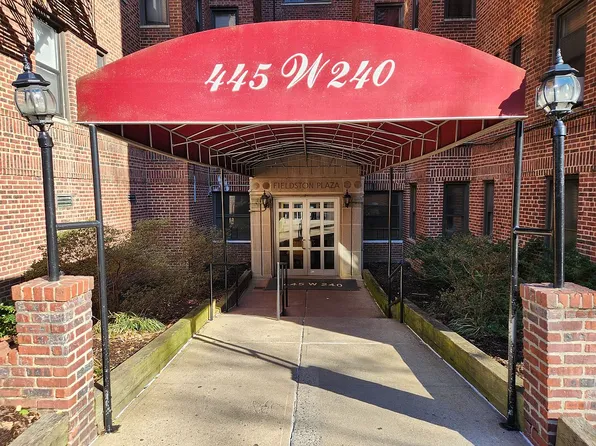 445 W 240th St APT 4A, Bronx, NY 10463