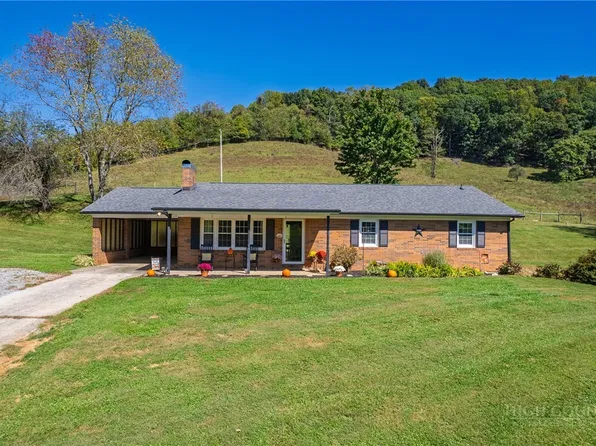 395 Irwin Grocery Road, Laurel Springs, NC 28644