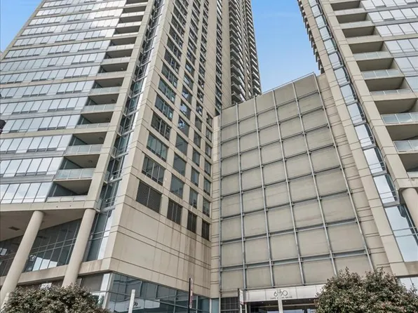 600 N Lake Shore Dr APT 2411, Chicago, IL 60611