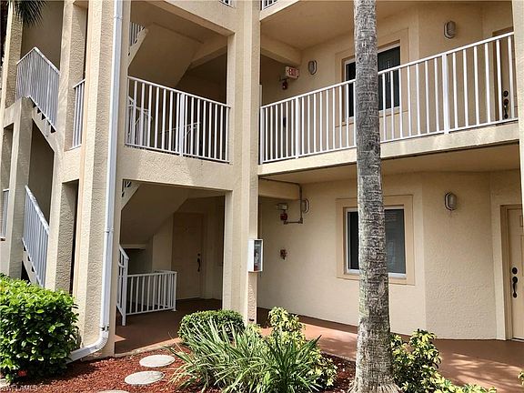 3rd image of 7819 Regal Heron Cir #8-201