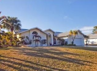 17111 Laurelin Ct, North Fort Myers, FL 33917
