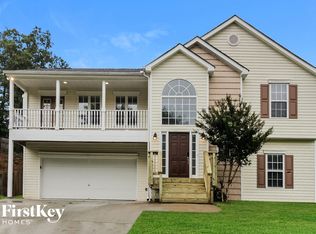 8025 Ivyshaw Dr, Gainesville, GA 30506