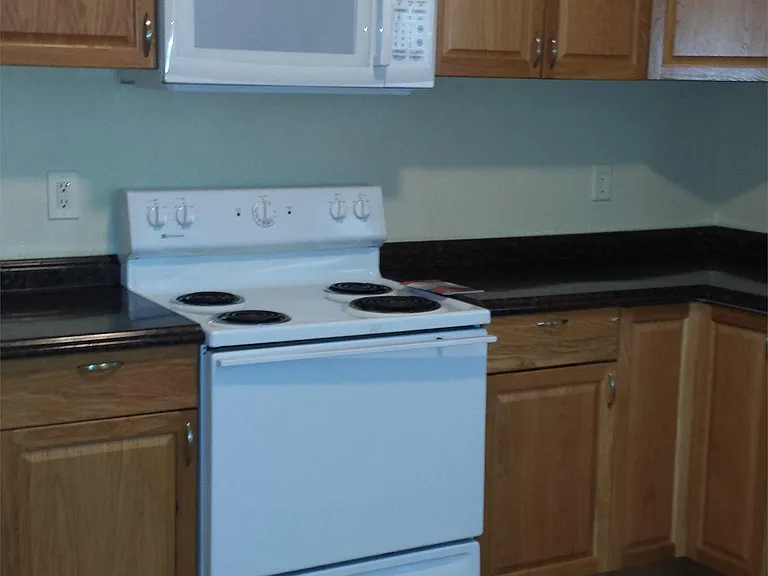 2406 3rd Ave #1-B-2 — Photo 4