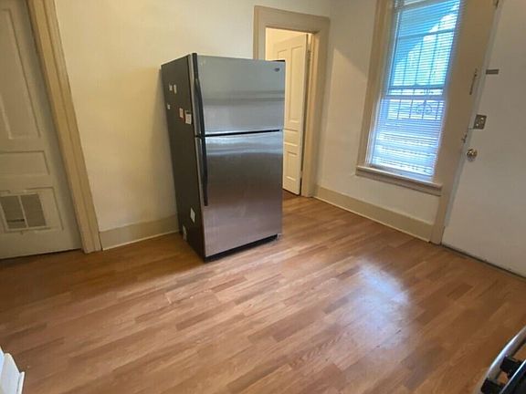 2nd image of 1643 N Mozart St #2