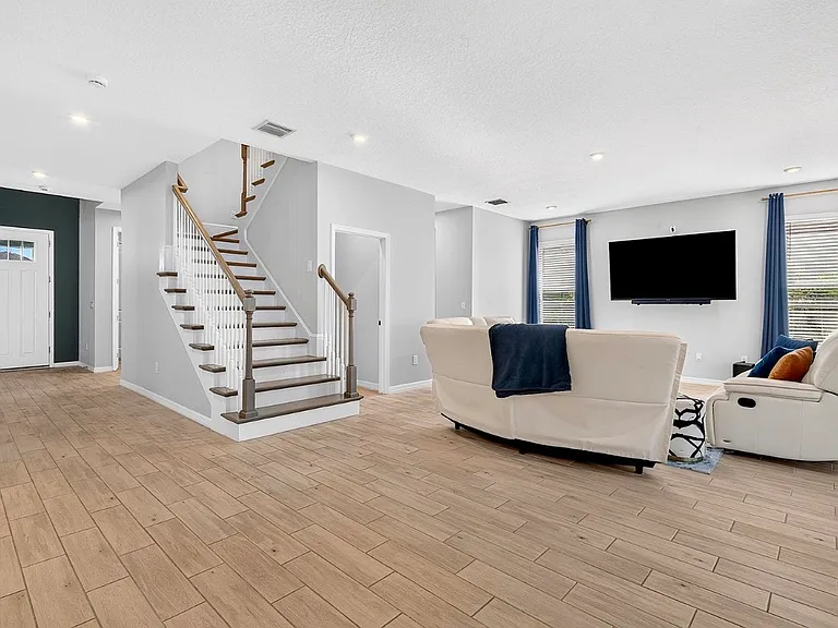 5825 Fieldmoor Ct — Photo 12
