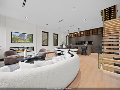 91 Hancock Ave Floor 2, Jersey City, NJ, 07307