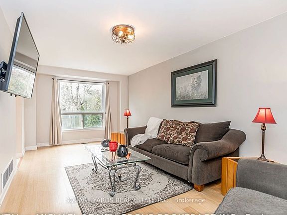 5th image of 50 Radenhurst Cres