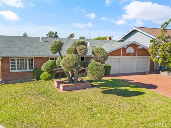 10721 Providence Dr, Villa Park, CA 92861
