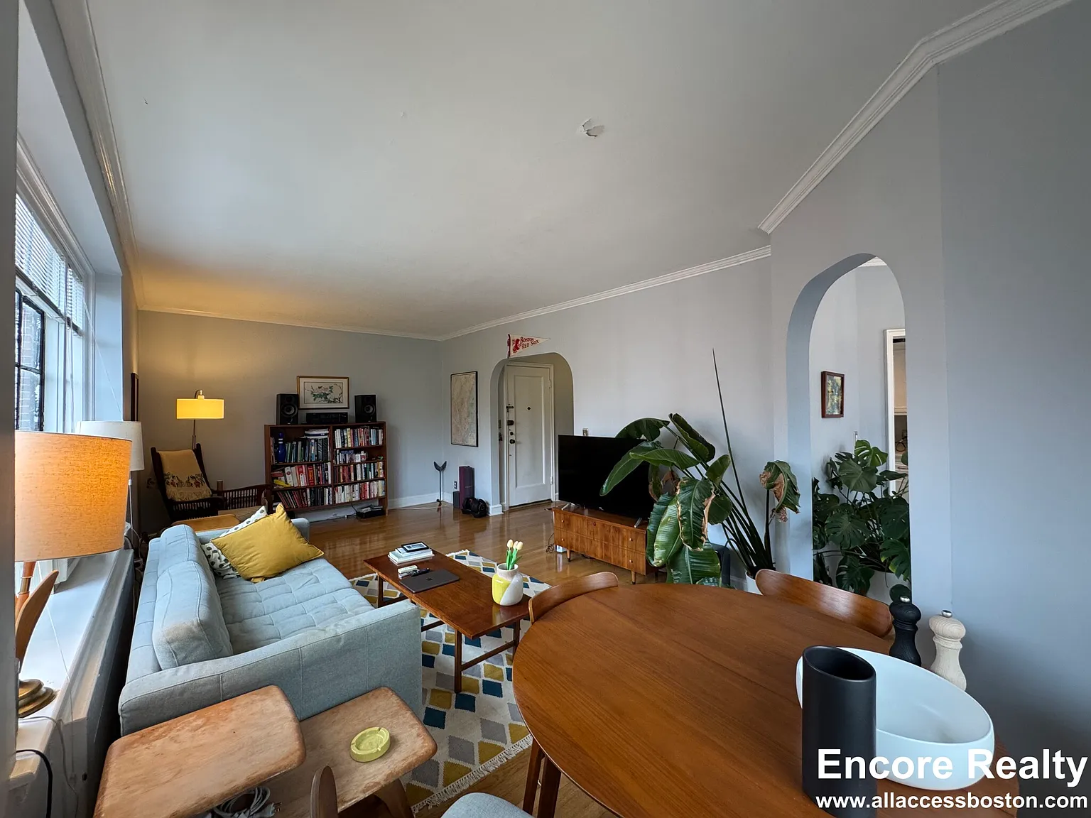 1 bed, $3,100 — Photo 2
