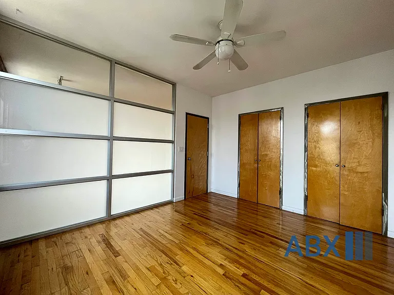 425 Keap St #4B — Photo 16