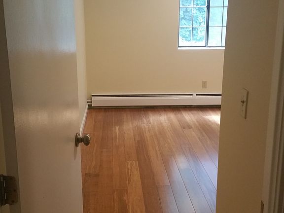 4th image of 79 Ivan St APT 30