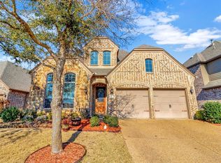 1042 Brigham Dr, Forney, TX 75126