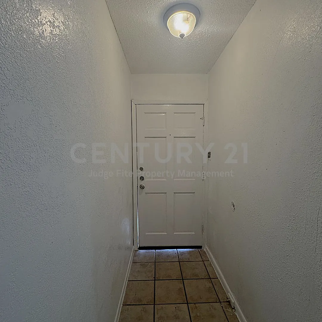Nice 3/1 in Terrell For Rent! — Photo 2