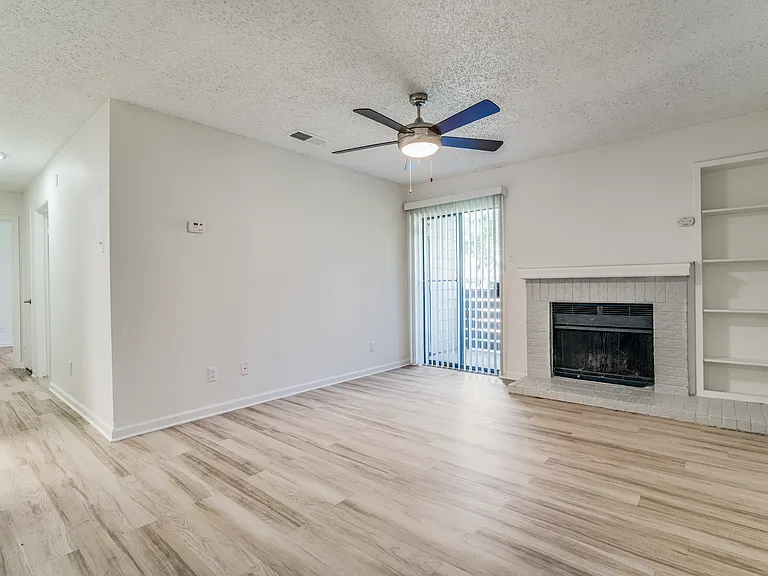 Falltree Apartments — Photo 19