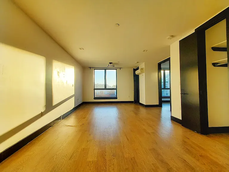 205 Central Ave #2A — Photo 2