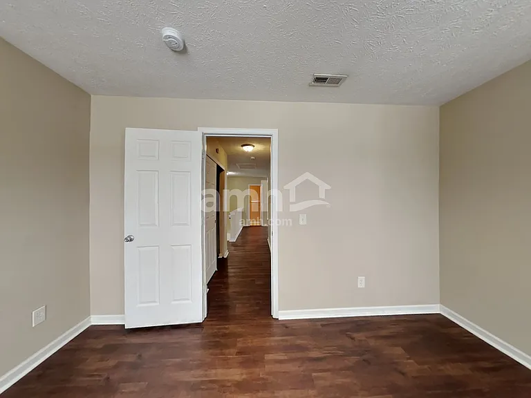 18834 Planer Dr — Photo 21