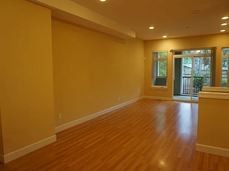 Milano Apartment and Town Homes — Photo 21