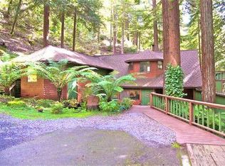 11846 Oak Rd, Forestville, CA 95436