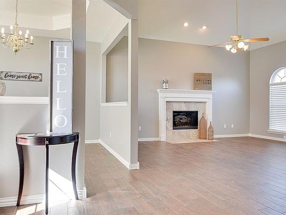 5th image of 7306 Glenstone St