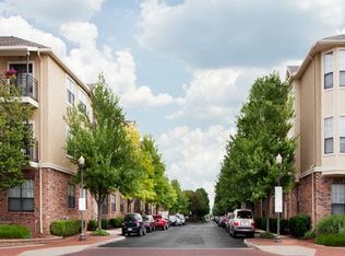 2728 Aschinger Blvd, Columbus, OH 43212