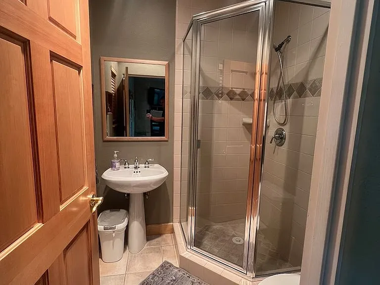 265 Deer Ct — Photo 8
