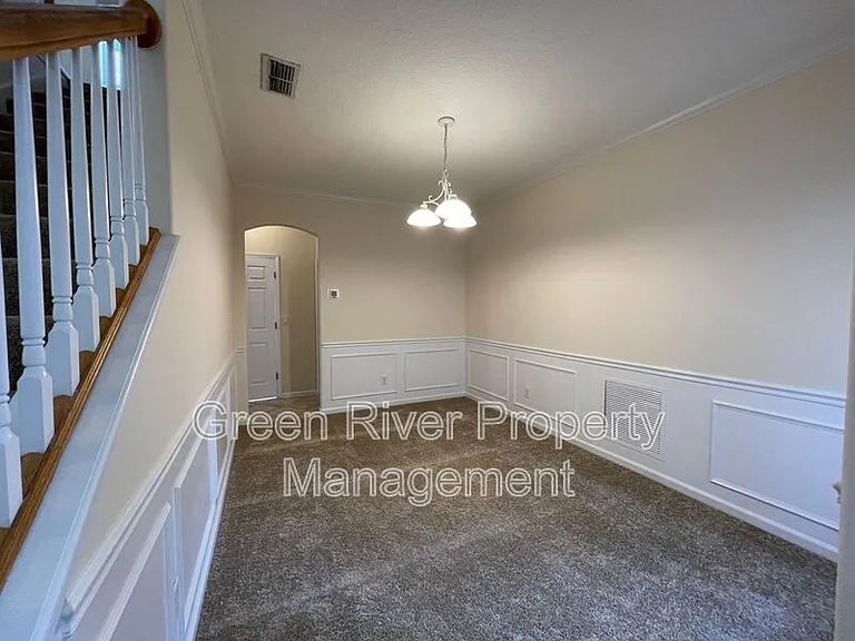 1804 Sea Pines Ln — Photo 3