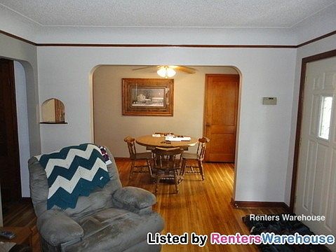 5th image of 9126 Bataan St NE
