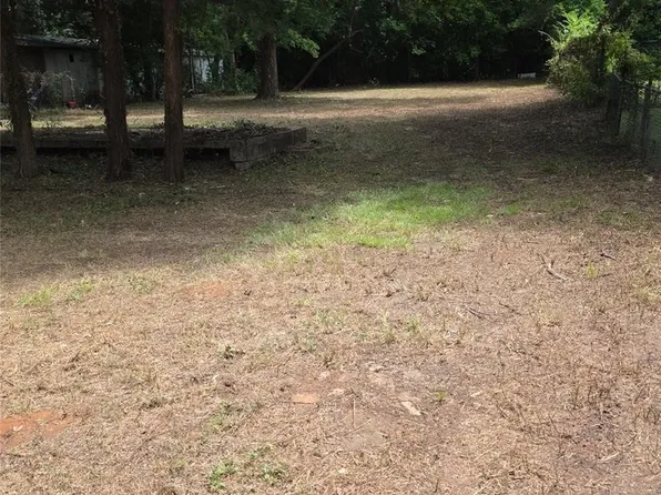 816 N Cottage Ave, Palestine, TX 75801